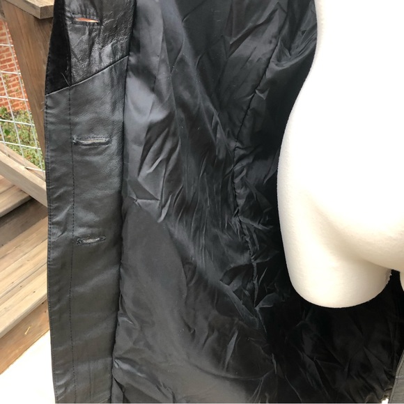 Vintage leather trench coat - Picture 13 of 14